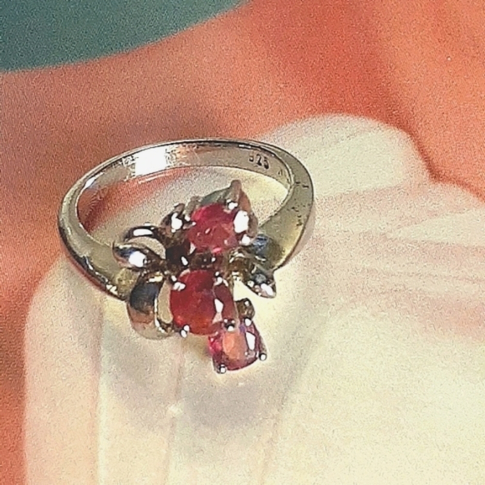 💍Three Stone Pink Ruby & Sterling Silver Ring, Size 5💍. Cancer Zodiac Gemstone